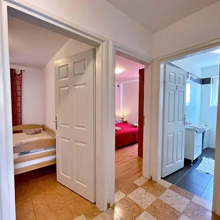 Sally Apartment Cizici