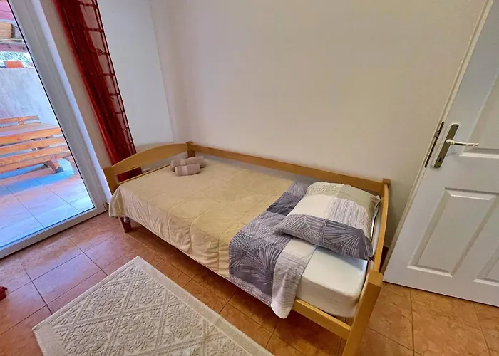 Sally Apartmán *