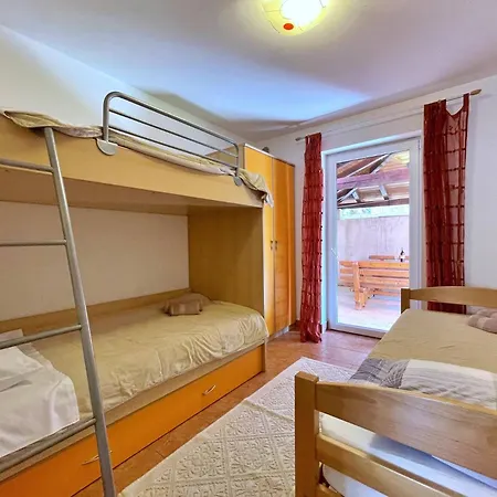 Sally Apartmán Čižići